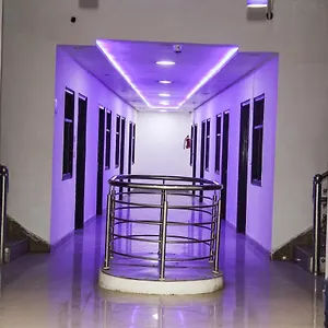 https://taj-paradise.agrahotelsindia.net